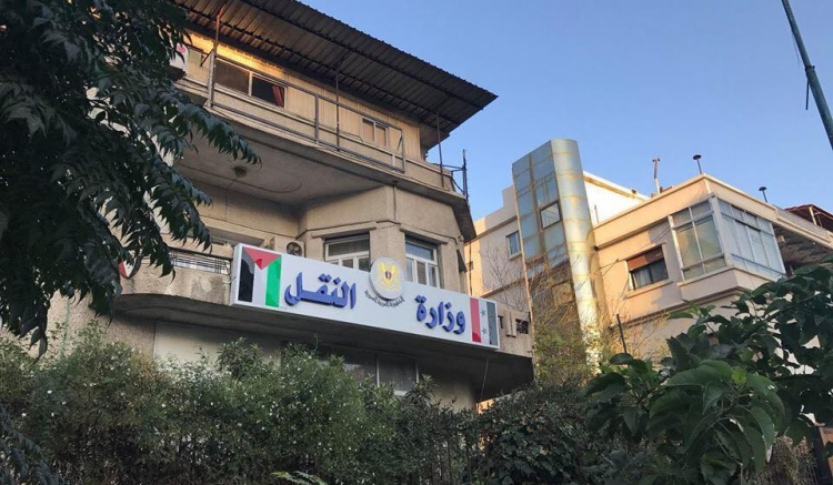 سوريا تشجع المستثمرين الصينيين على دراسة مشاريع النقل في سوريا